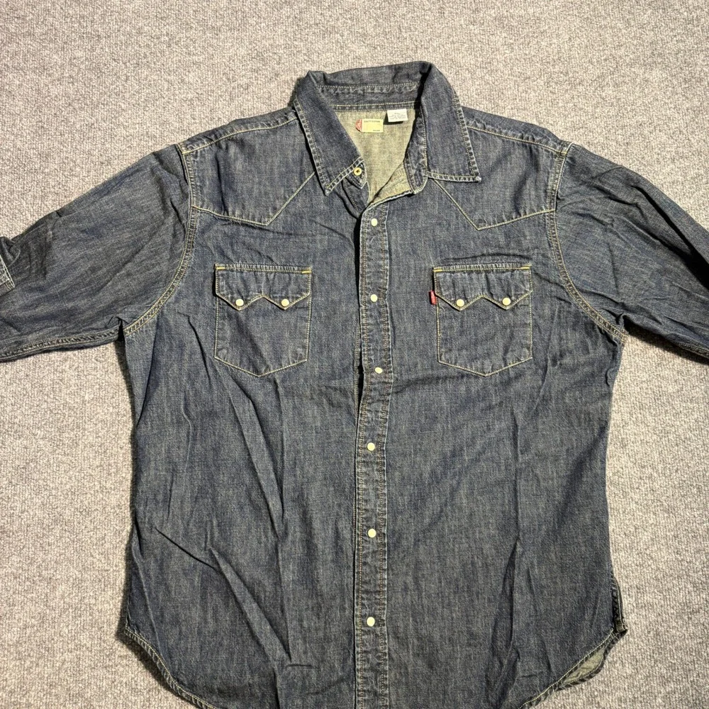 Levis Mens XL Blue Denim Western Long Sleeve Pearl Snap Shirt Medium Wash Cotton
